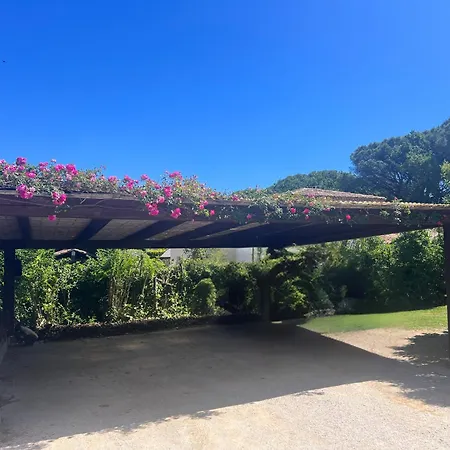 Provencale, Piscine Апартаменты Сен-Тропе
